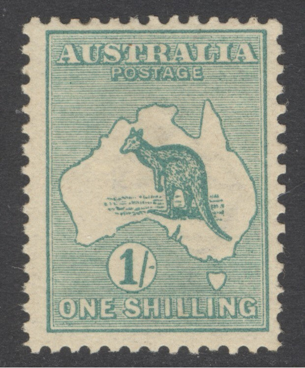 SG 11 Australia 1913-14. 1/- emerald, watermark 2, die 2, perf 12. Fine unmounted mint CAT £130