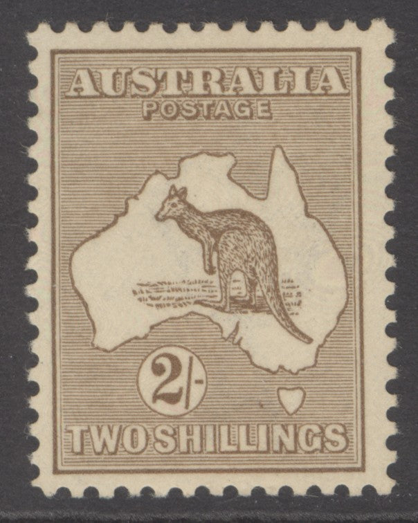 SG 29 Australia 1915. 2/- brown, watermark 5. Very lightly mounted mint. Good colour & well centred CAT £800