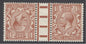 SG 420a 1½d red-brown variety tete-beche pair with gutter. Very lightly mounted mint (spec N35aa).